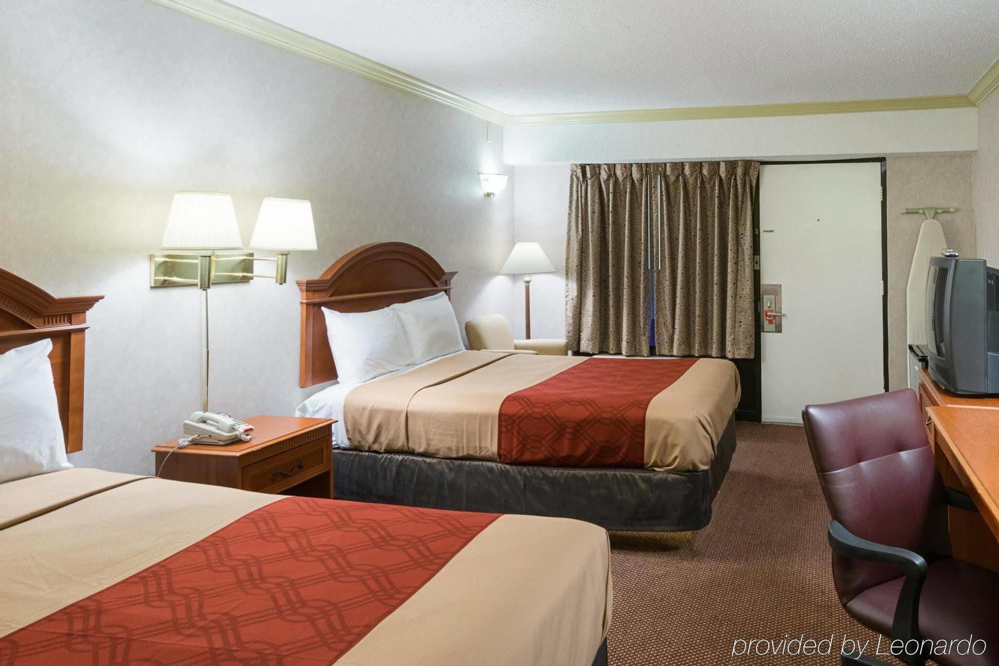 Travel Inn New Castle Airport Εξωτερικό φωτογραφία