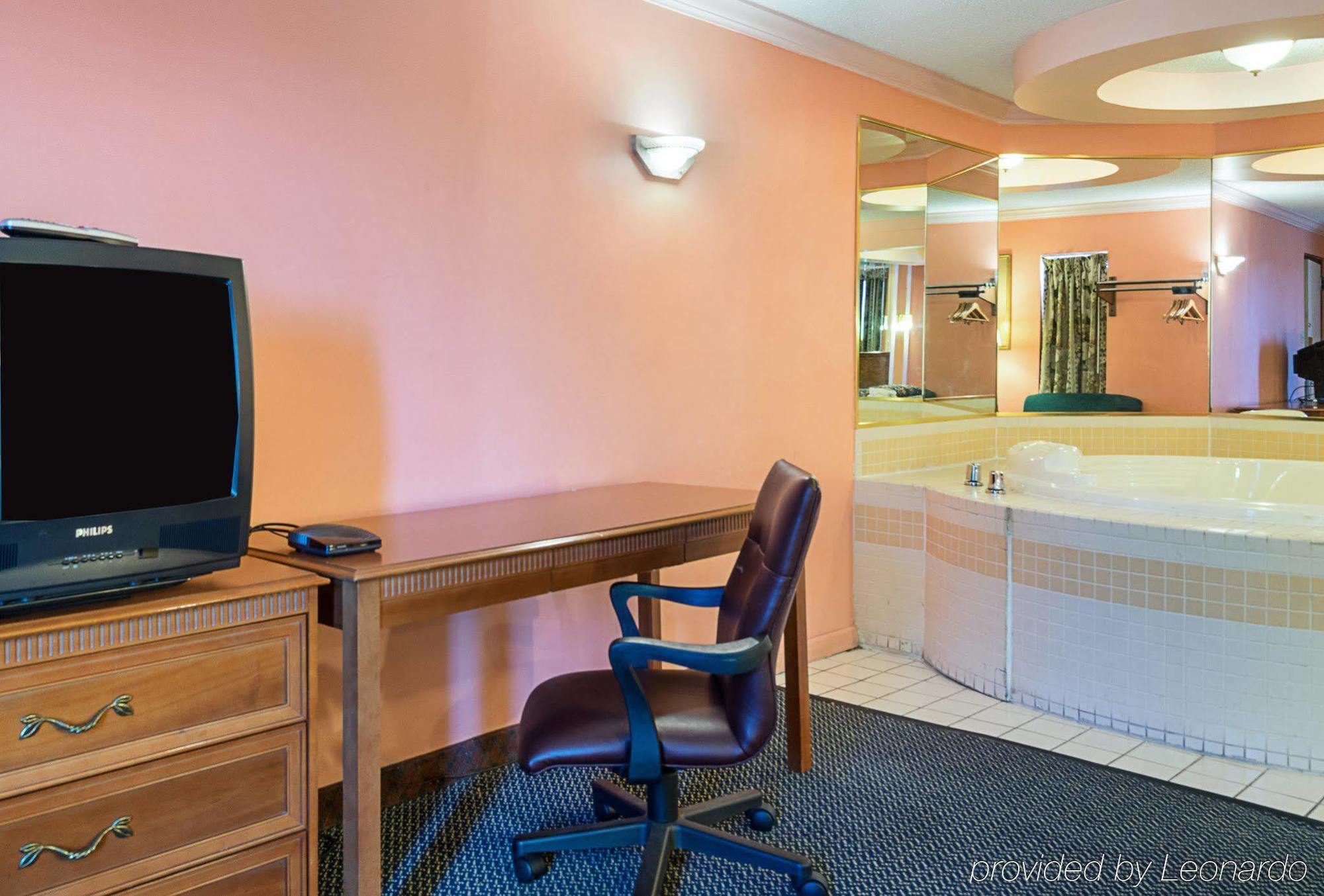 Travel Inn New Castle Airport Εξωτερικό φωτογραφία